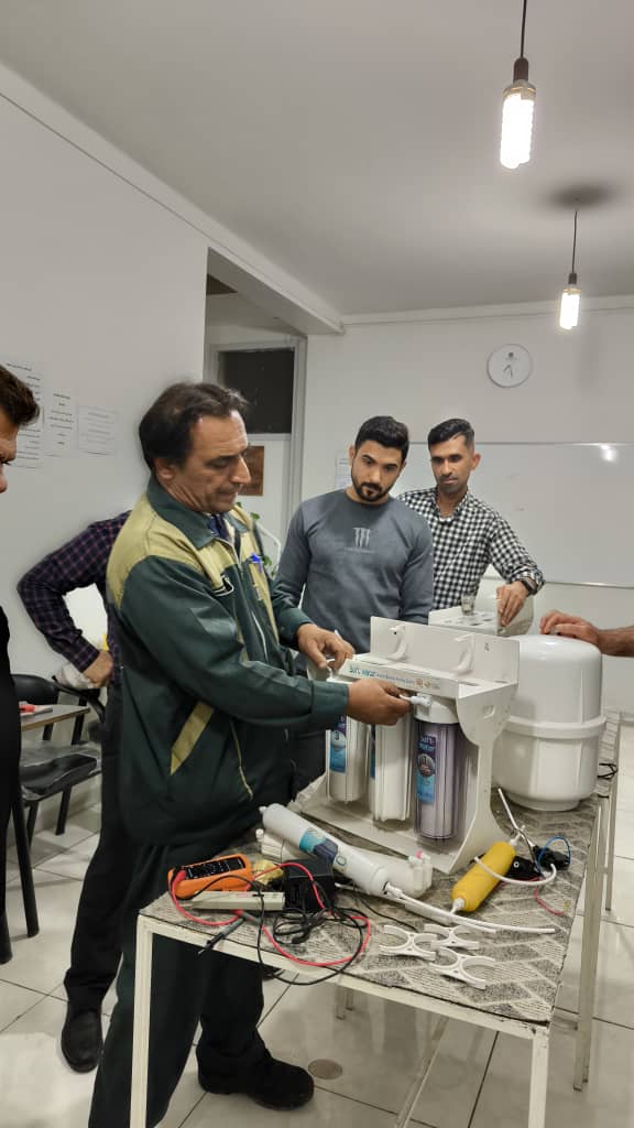 آموزشگاه فنی و حرفه ای سرآمدان فن و صنعت در اهواز